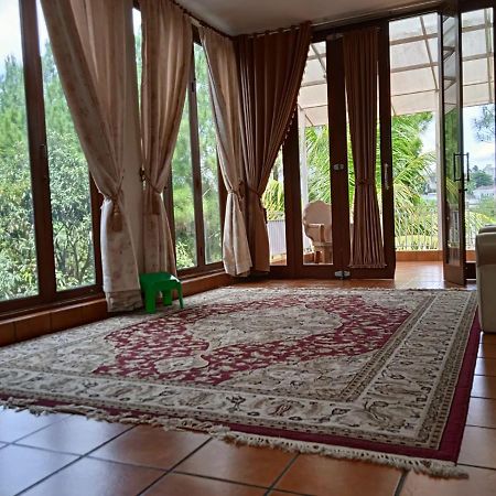 Villa Gathering Yuni Syahla Citaringgul المظهر الخارجي الصورة
